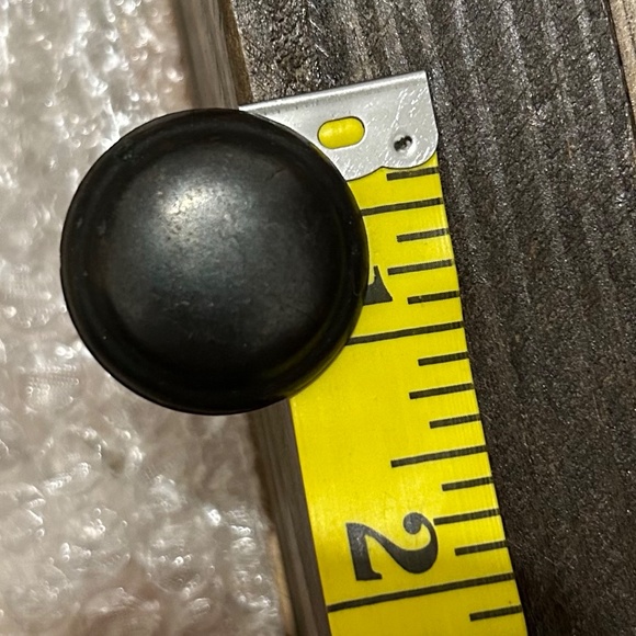 Knob set of 5 w/Hardware - Picture 3 of 4